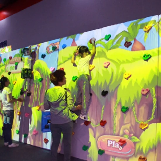 壁登り、インタラクティブな映写スクリーンの構築、子供の遊び場